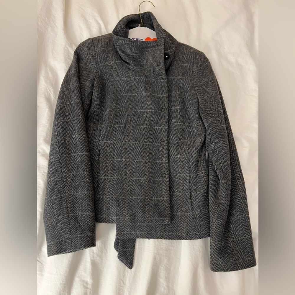 H&M jacket size US 4